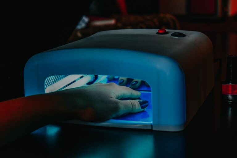 Gel Nails at Home for Beginners: A Simple Step-by-Step Guide