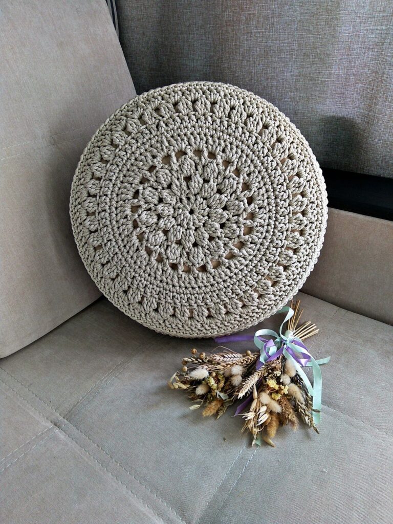 Crocheted pillow case